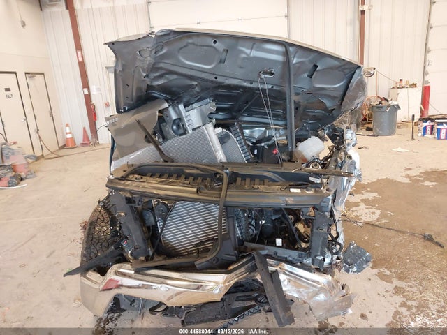Продажа на аукционе авто 2024 Chevrolet Silverado 1500 4wd  Short Bed Lt With 2fl, vin: 1GCPDKEK4RZ293502, номер лота: 44588044