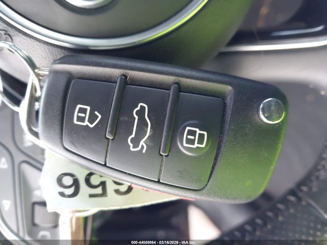 2017 AUDI S3 WAUF1GFF7H1045841 Photo 10