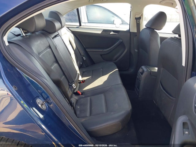 2011 Volkswagen Jetta 2.0l Tdi მანქანა იყიდება აუქციონზე, vin: 3VWLL7AJXBM123726, აუქციონის ნომერი: 44588069