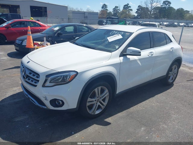 2020 MERCEDES-BENZ GLA 250 W1NTG4EB9LU030419 Photo 1