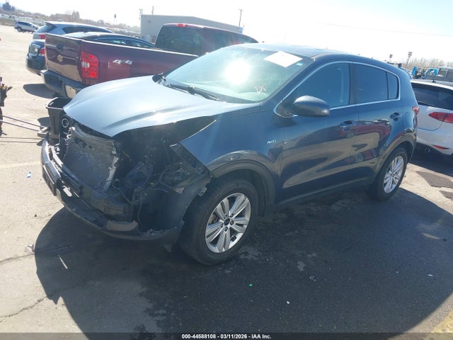 KNDPMCAC4K7592316 KIA Sportage Lx
