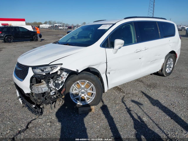 2022 CHRYSLER PACIFICA 2C4RC1BG7NR179696 Photo 1