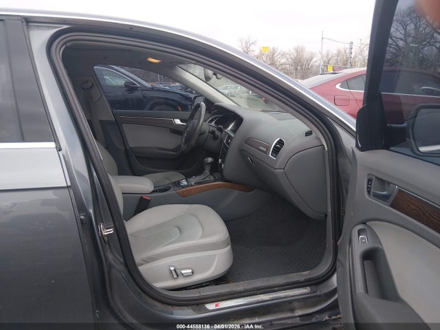 Aukcja sprzedaży 2016 Audi A4 2.0t Premium, vin: WAUFFAFL7GA010977, numer aukcji: 44588136