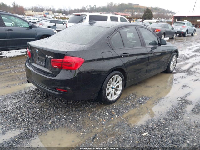 Продаж на аукціоні авто 2016 Bmw 320i Xdrive, vin: WBA8E5G51GNT95013, номер лоту: 44588150