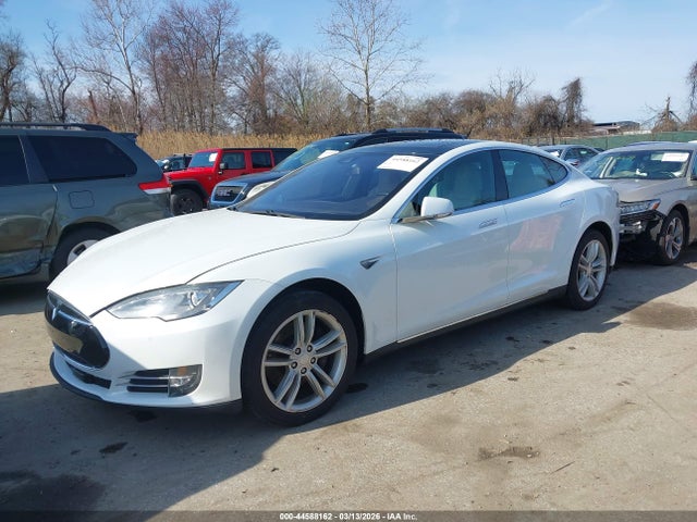 Продаж на аукціоні авто 2015 Tesla Model S 70d/85d/p85d, vin: 5YJSA1E22FF118650, номер лоту: 44588162