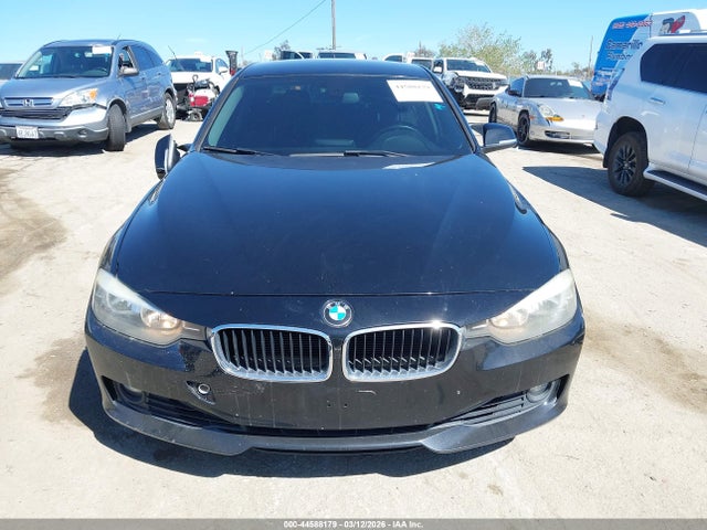 WBA3C1C53FK121374 BMW 328I