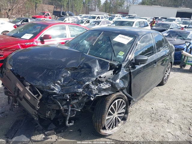 Продажа на аукционе авто 2015 Volkswagen Jetta 1.8t Sport, vin: 3VWD17AJ2FM335553, номер лота: 44588184