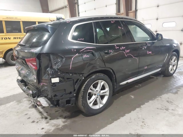 44588187 :رقم المزاد ، 5UXTR9C55KLE20905 vin ، 2019 Bmw X3 Xdrive30i مزاد بيع
