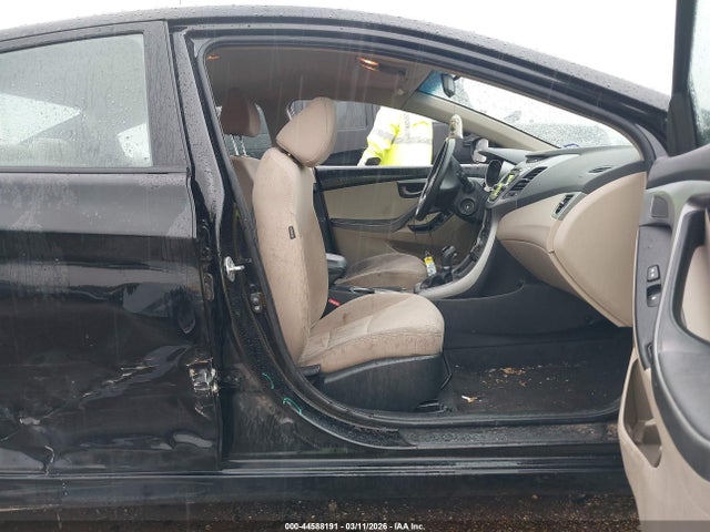 Auction sale of the 2014 Hyundai Elantra Se, vin: KMHDH4AE6EU093680, lot number: 44588191