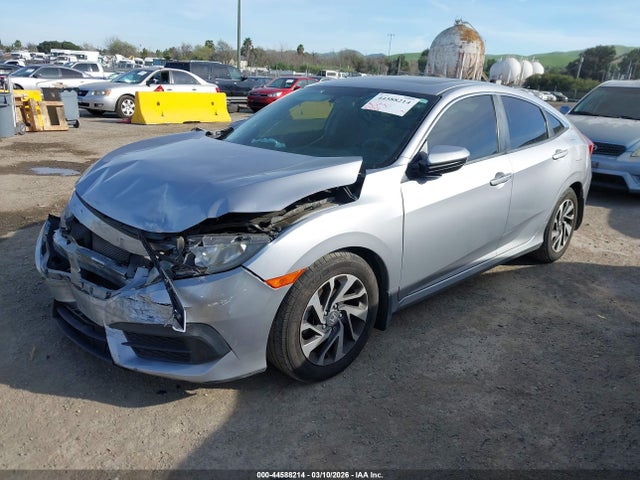 Honda CIVIC EX 2017 2HGFC2F7XHH570646 Image 2