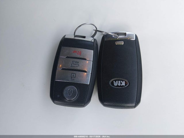5XYPHDA50HG271476 KIA Sorento 3.3l Ex