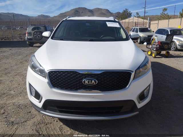 5XYPHDA50HG271476 KIA Sorento 3.3l Ex
