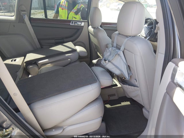 Продажа на аукционе авто 2004 Chrysler Pacifica, vin: 2C8GF684X4R580651, номер лота: 44588219