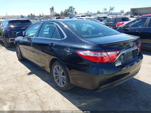 4T1BF1FK6HU411148 Toyota CAMRY SE
