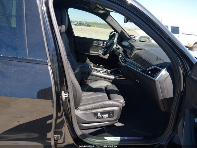 2023 BMW X7 5UX23EM0XP9R36218 Photo 4
