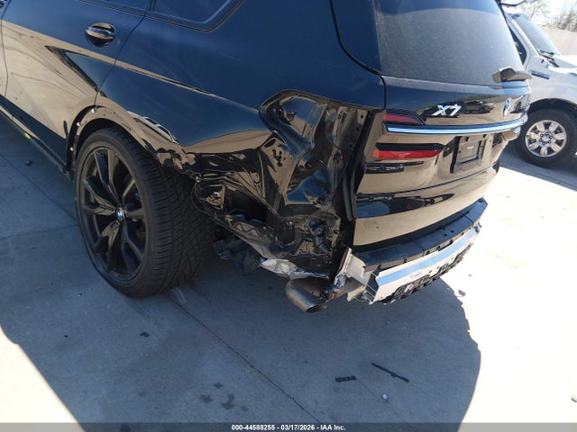2023 BMW X7 5UX23EM0XP9R36218 Photo 5