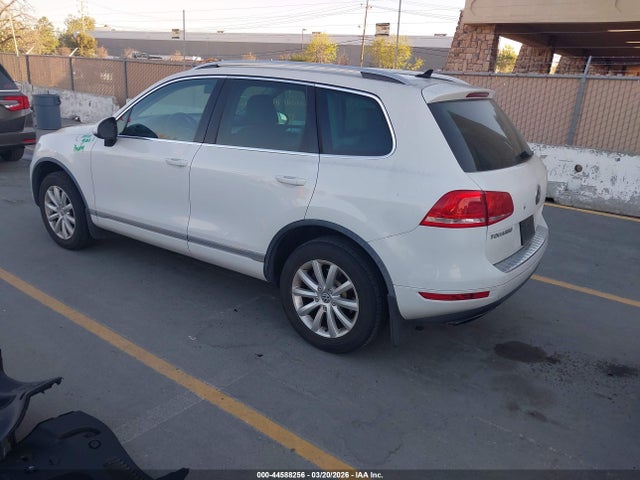 44588256 :رقم المزاد ، WVGEF9BP7CD007006 vin ، 2012 Volkswagen Touareg Vr6 Sport مزاد بيع