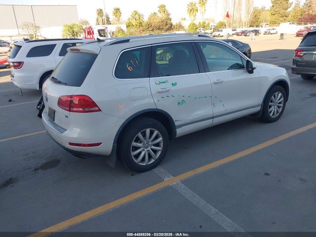 44588256 :رقم المزاد ، WVGEF9BP7CD007006 vin ، 2012 Volkswagen Touareg Vr6 Sport مزاد بيع