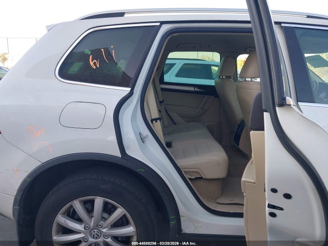 44588256 :رقم المزاد ، WVGEF9BP7CD007006 vin ، 2012 Volkswagen Touareg Vr6 Sport مزاد بيع