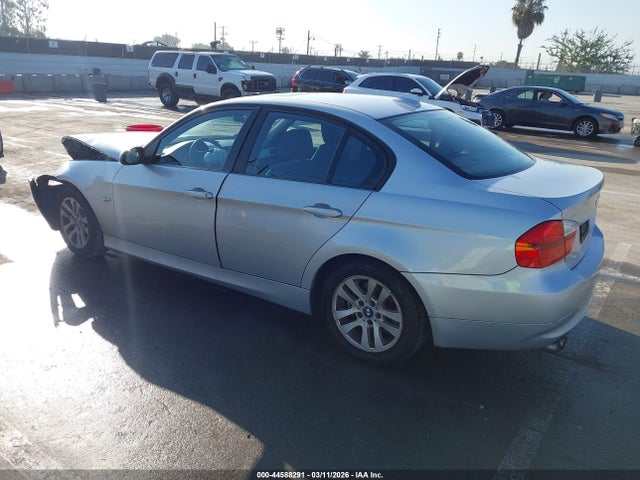 Продаж на аукціоні авто 2006 Bmw 325i, vin: WBAVB135X6PT06519, номер лоту: 44588291