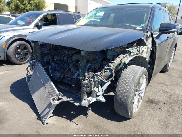 Toyota Highlander Hybrid Platinum 2024 5TDEBRCH5RS608497 Image 6