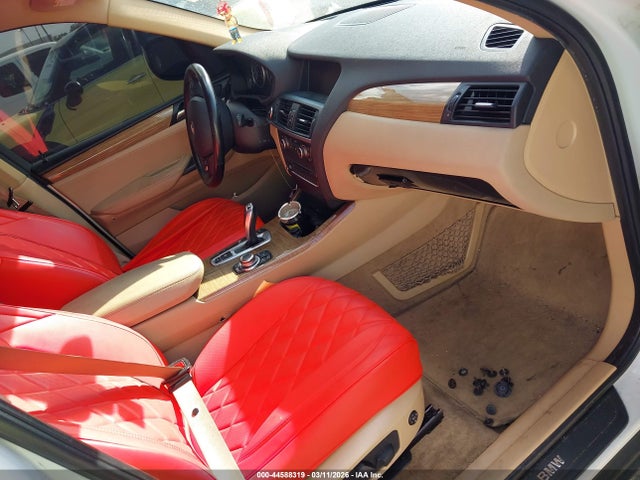 44588319 :رقم المزاد ، 5UXWX9C56D0A15093 vin ، 2013 Bmw X3 Xdrive28i مزاد بيع