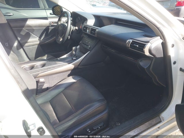 2015 Lexus Is 350 მანქანა იყიდება აუქციონზე, vin: JTHBE1D27F5018355, აუქციონის ნომერი: 44588320