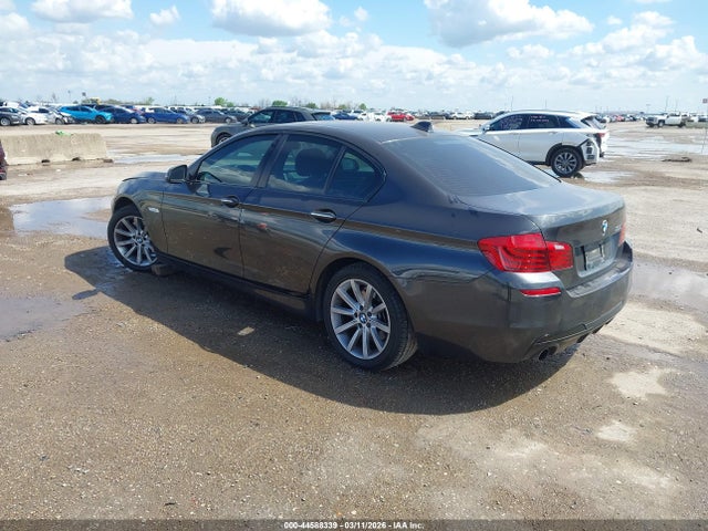 2015 BMW 535I WBA5B1C56FD917780 Photo 2