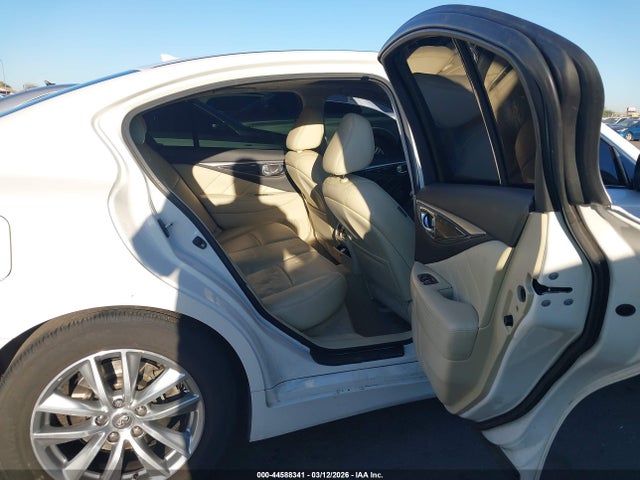 JN1BV7AP4EM688618 Infiniti Q50 Premium