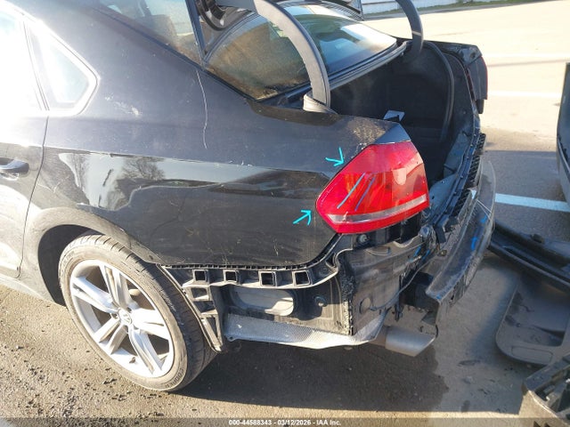 Продаж на аукціоні авто 2014 Volkswagen Passat 2.0l Tdi Sel Premium, vin: 1VWCN7A36EC016125, номер лоту: 44588343