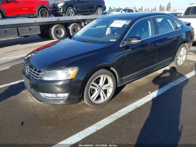 Продаж на аукціоні авто 2014 Volkswagen Passat 2.0l Tdi Sel Premium, vin: 1VWCN7A36EC016125, номер лоту: 44588343