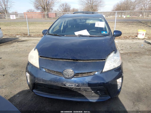 Продажа на аукционе авто 2013 Toyota Prius Two, vin: JTDKN3DU1D1629596, номер лота: 44588359