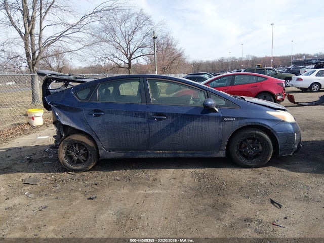 Продажа на аукционе авто 2013 Toyota Prius Two, vin: JTDKN3DU1D1629596, номер лота: 44588359