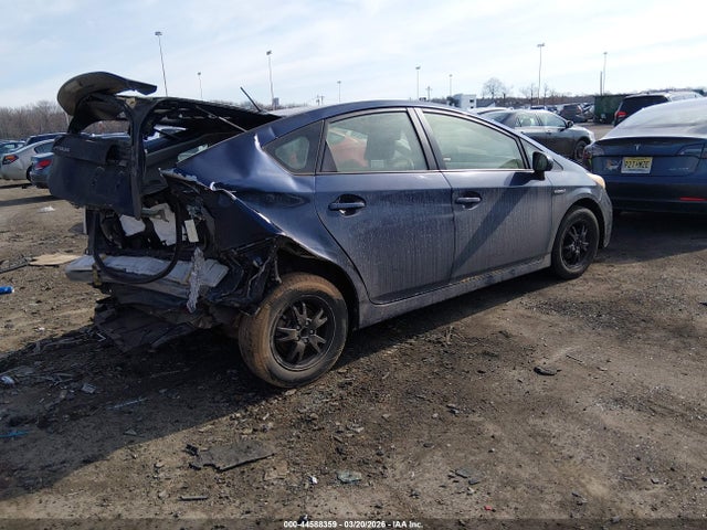 Продажа на аукционе авто 2013 Toyota Prius Two, vin: JTDKN3DU1D1629596, номер лота: 44588359