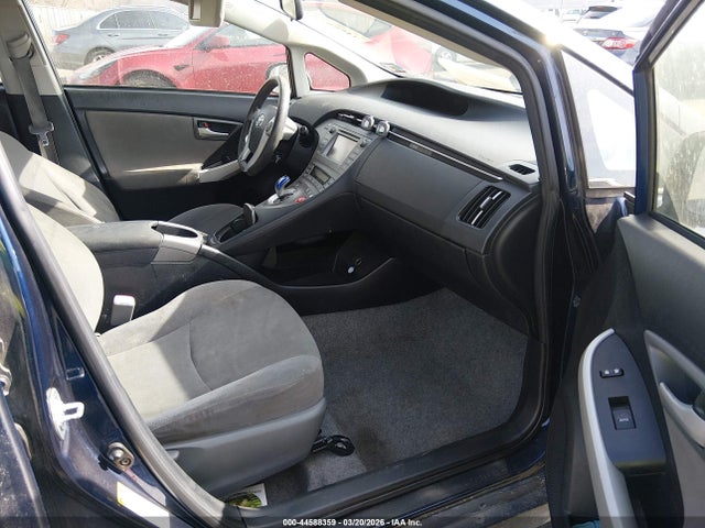 Продажа на аукционе авто 2013 Toyota Prius Two, vin: JTDKN3DU1D1629596, номер лота: 44588359