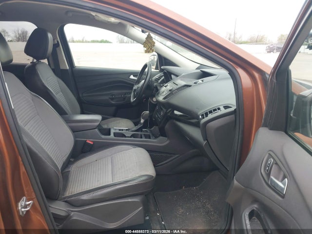 1FMCU0GD4HUB79301 Ford ESCAPE SE