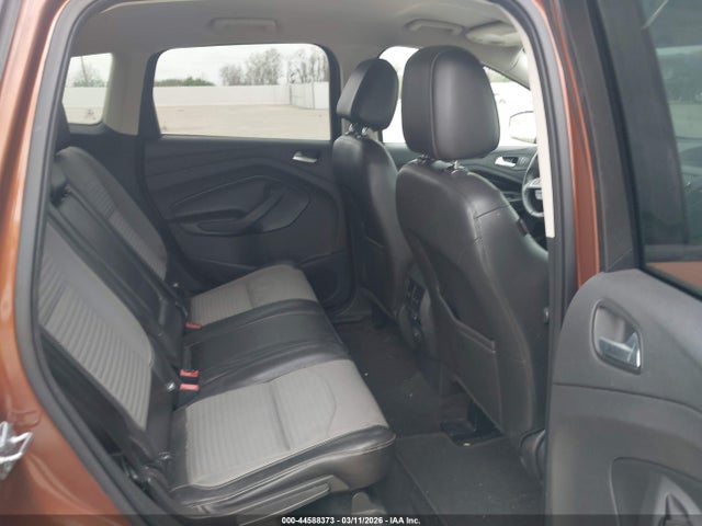1FMCU0GD4HUB79301 Ford ESCAPE SE