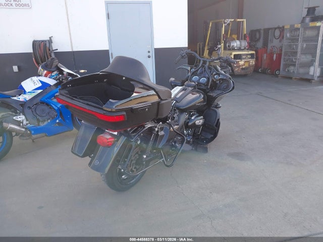 1HD1KZF20LB660011 Harley-Davidson FLTRK