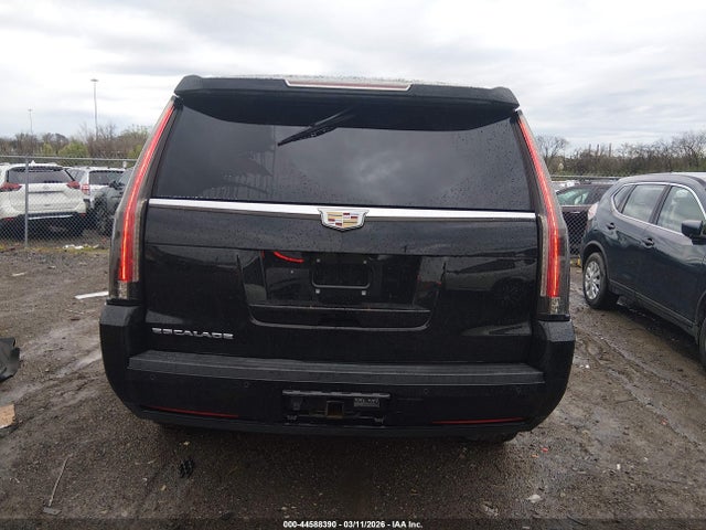 2016 Cadillac Escalade Luxury Collection მანქანა იყიდება აუქციონზე, vin: 1GYS4BKJ9GR112035, აუქციონის ნომერი: 44588390