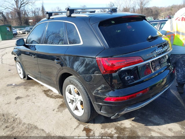 Auction sale of the 2021 Audi Q5 Premium 45 Tfsi Quattro S Tronic, vin: WA1AAAFY7M2006192, lot number: 44588394