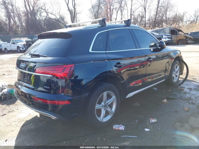 Auction sale of the 2021 Audi Q5 Premium 45 Tfsi Quattro S Tronic, vin: WA1AAAFY7M2006192, lot number: 44588394