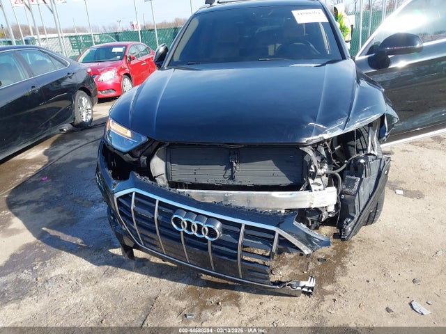 Auction sale of the 2021 Audi Q5 Premium 45 Tfsi Quattro S Tronic, vin: WA1AAAFY7M2006192, lot number: 44588394