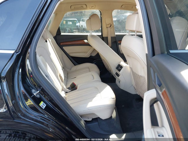 Auction sale of the 2021 Audi Q5 Premium 45 Tfsi Quattro S Tronic, vin: WA1AAAFY7M2006192, lot number: 44588394
