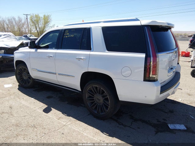 2017 CADILLAC ESCALADE 1GYS3DKJ2HR129596 Photo 2