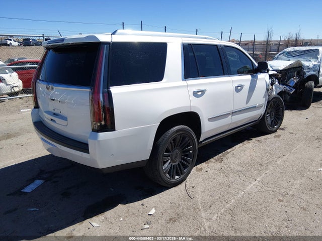 2017 CADILLAC ESCALADE 1GYS3DKJ2HR129596 Photo 3