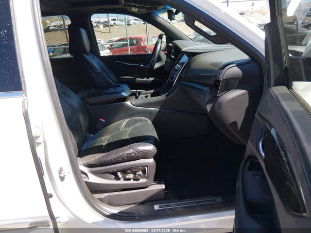 2017 CADILLAC ESCALADE 1GYS3DKJ2HR129596 Photo 4