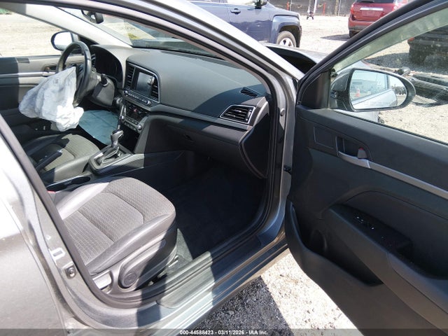 Продаж на аукціоні авто 2017 Hyundai Elantra Limited, vin: KMHD84LF5HU331867, номер лоту: 44588423