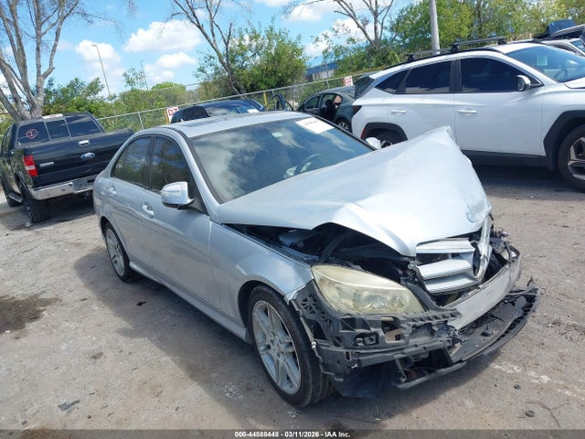 44588448 :رقم المزاد ، WDDGF56X28F033417 vin ، 2008 Mercedes-benz C 350 Sport مزاد بيع