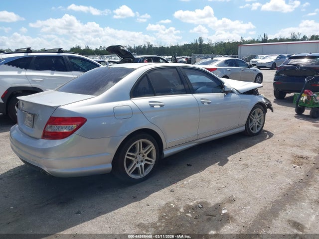 44588448 :رقم المزاد ، WDDGF56X28F033417 vin ، 2008 Mercedes-benz C 350 Sport مزاد بيع