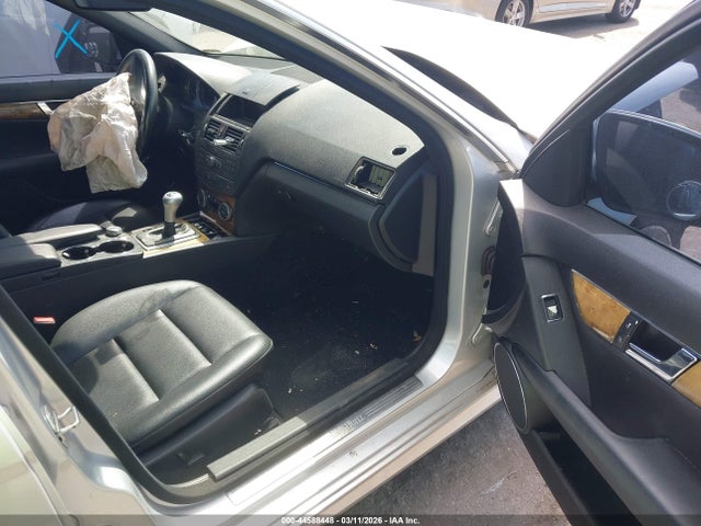 44588448 :رقم المزاد ، WDDGF56X28F033417 vin ، 2008 Mercedes-benz C 350 Sport مزاد بيع